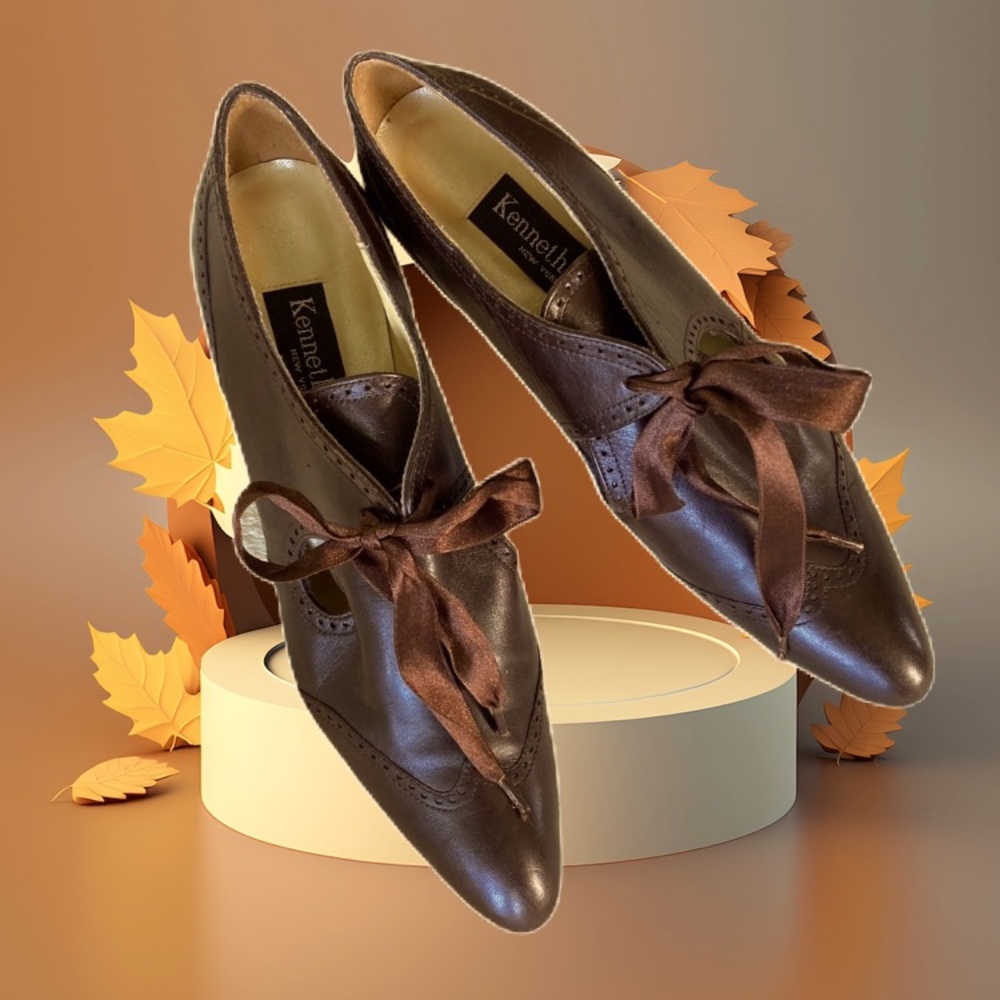 Kenneth Cole New York Leather Bootie Heel